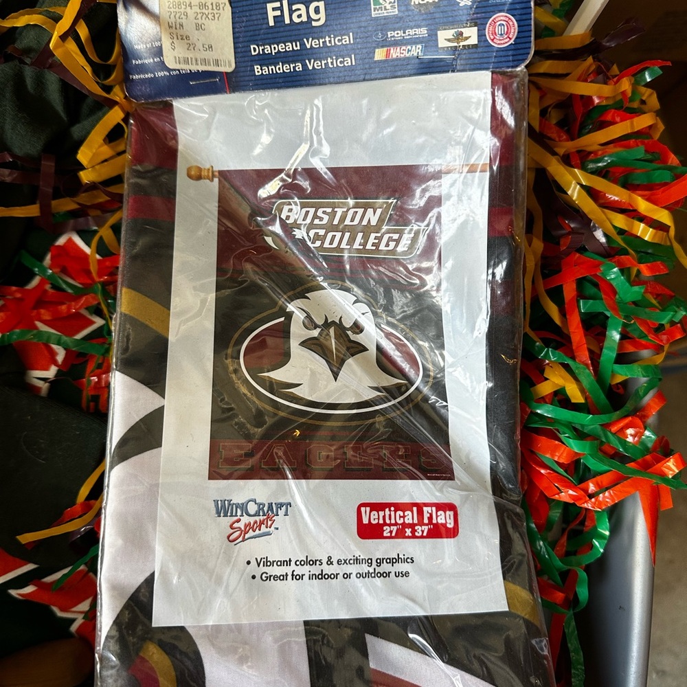 WinCraft Boston College Vertical Flag - Maroon and White